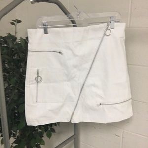 White FAUX mini skirt with zippers extra-large